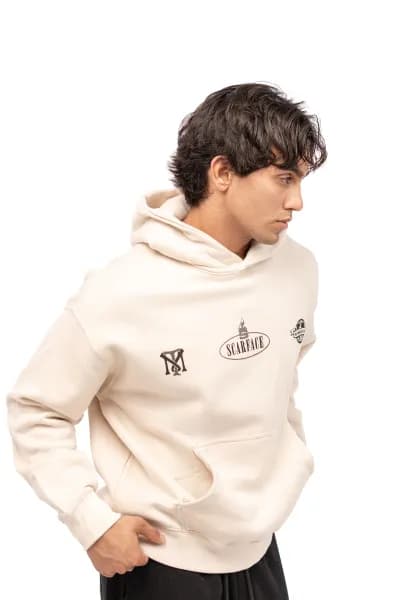 هودی برند pull and bear